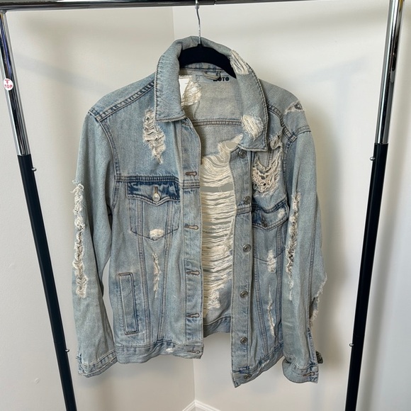 TopShop Moto Distressed Light Wash Cotton Denim Jean Jacket Size 2 - Picture 1 of 7
